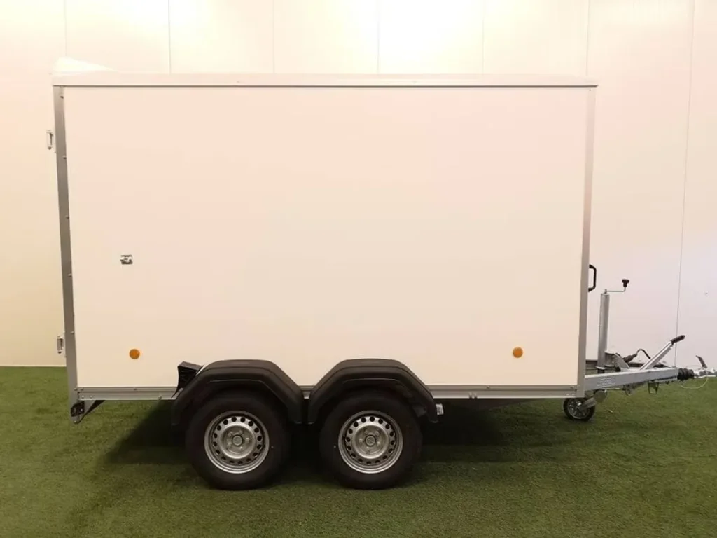 Böckmann KT 3015/20 Kofferanhänger - 2000kg Tandem Doppel-Flügeltür Poly-Dach Low-Lader