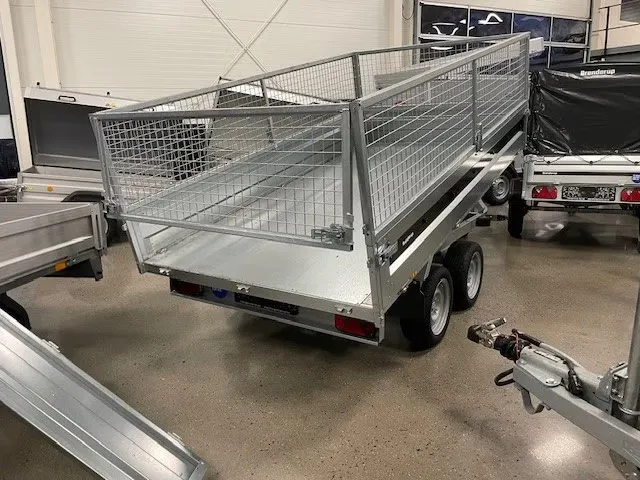 rennholz- und Schwerlastkipper Brenderup Serie 4000 (2.700 kg Elektro-Tandemkipper)