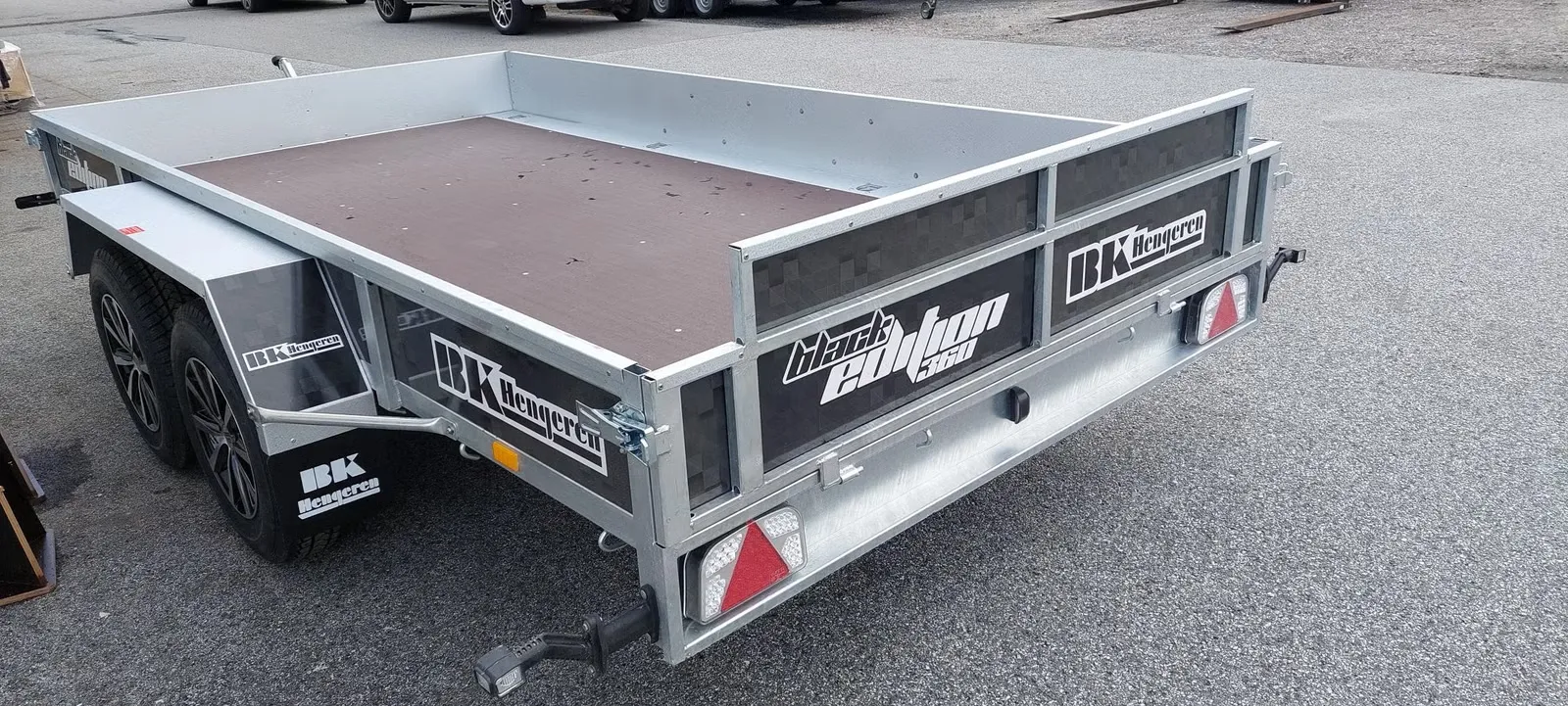 Anhänger PL2736B 2-B Black Edition - Vielseitiger Transportanhänger – Bild 8