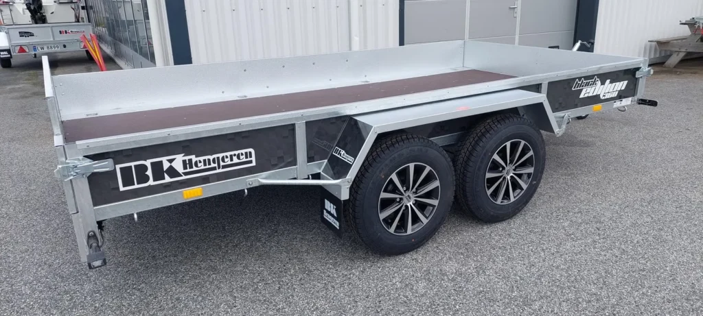 Anhänger PL2736B 2-B Black Edition - Vielseitiger Transportanhänger