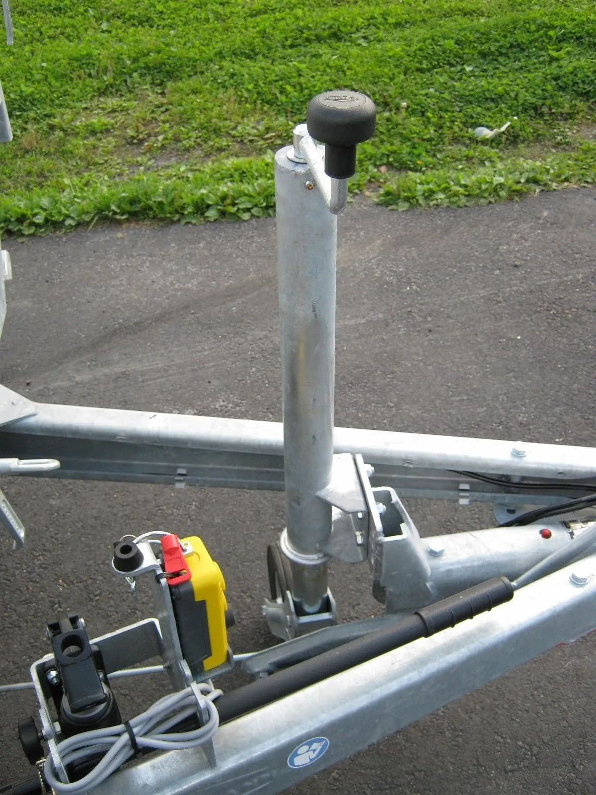 Rückwärtskipper Böckmann RK-AL 3016/27 (2.700 kg Tandem-Hochlader) – Bild 16