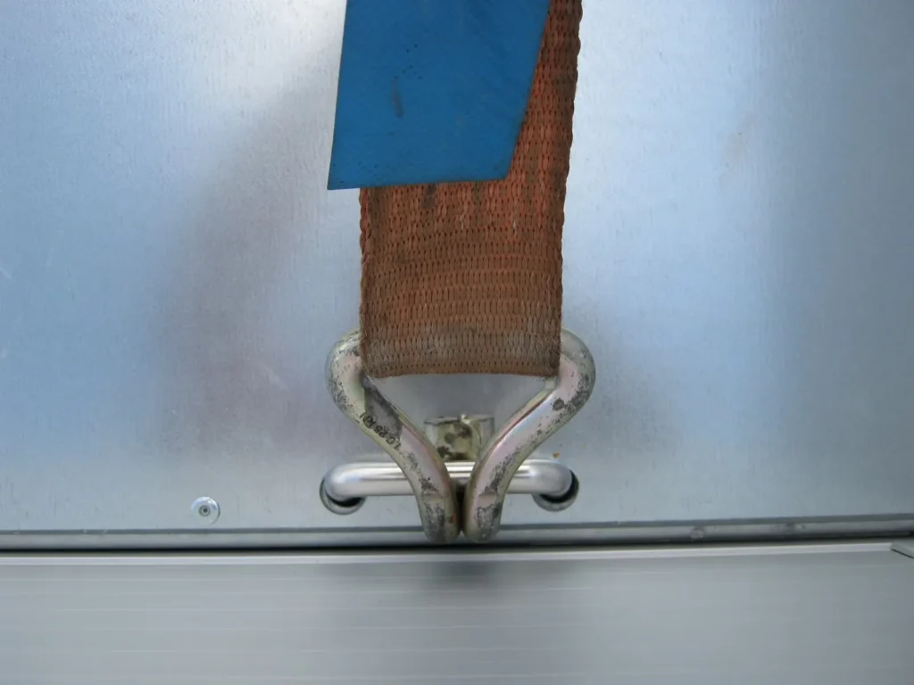 Rückwärtskipper Böckmann RK-AL 3016/27 (2.700 kg Tandem-Hochlader)