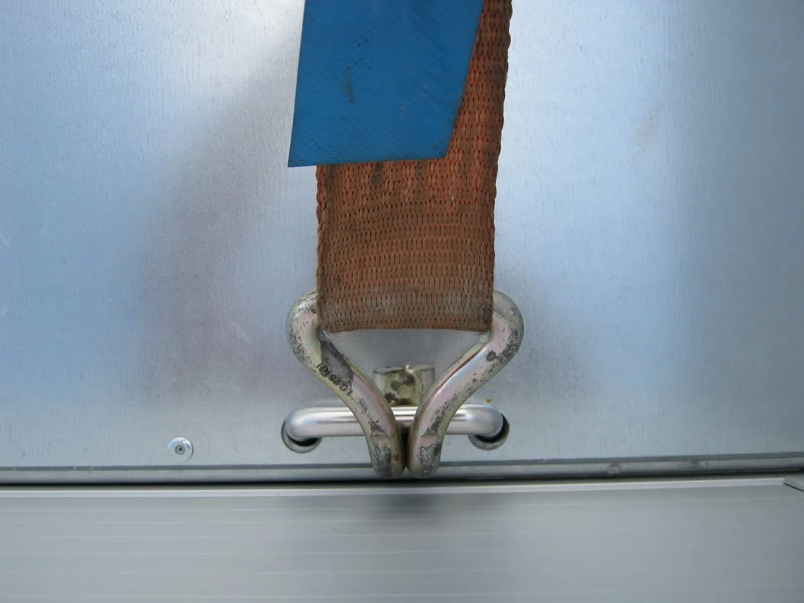 Rückwärtskipper Böckmann RK-AL 3016/27 (2.700 kg Tandem-Hochlader) – Bild 18