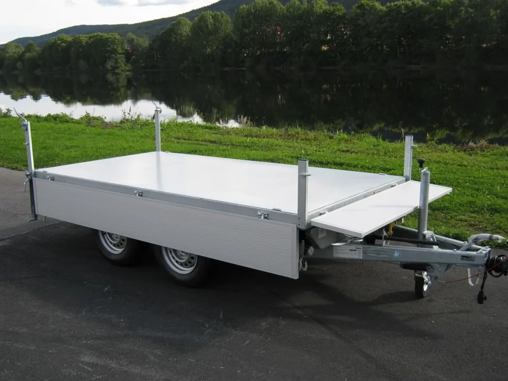 Rückwärtskipper Böckmann RK-AL 3016/27 (2.700 kg Tandem-Hochlader)