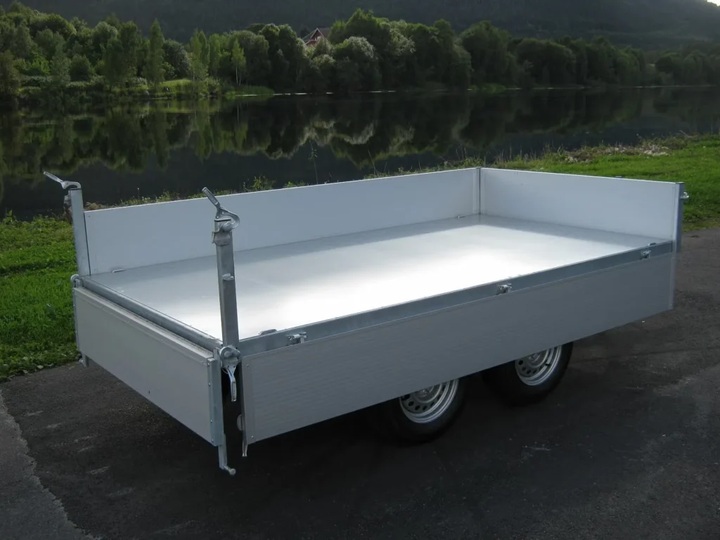 Rückwärtskipper Böckmann RK-AL 3016/27 (2.700 kg Tandem-Hochlader)