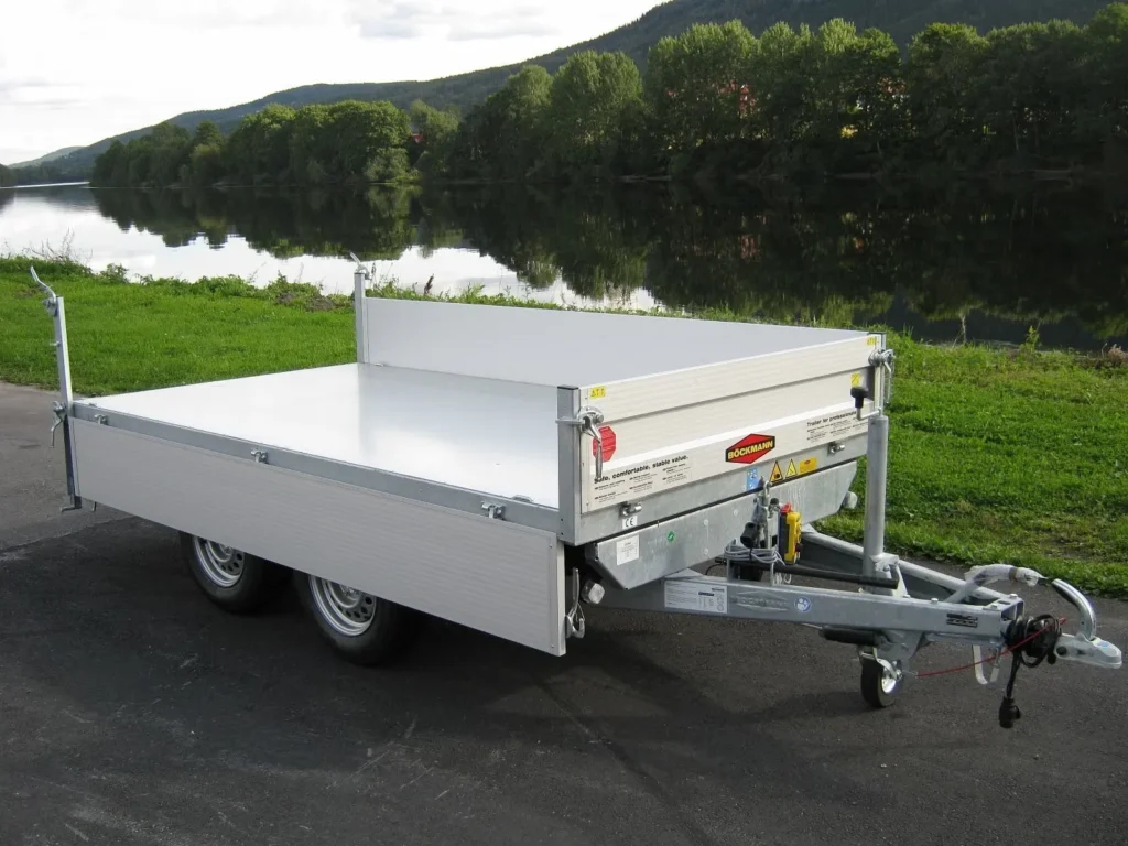Rückwärtskipper Böckmann RK-AL 3016/27 (2.700 kg Tandem-Hochlader)