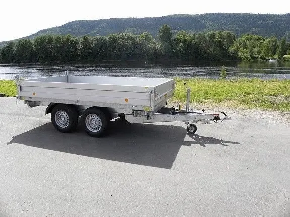Dreiseitenkipper Böckmann DK-AL 3218/35E (3.500 kg Tandem-Hochlader)