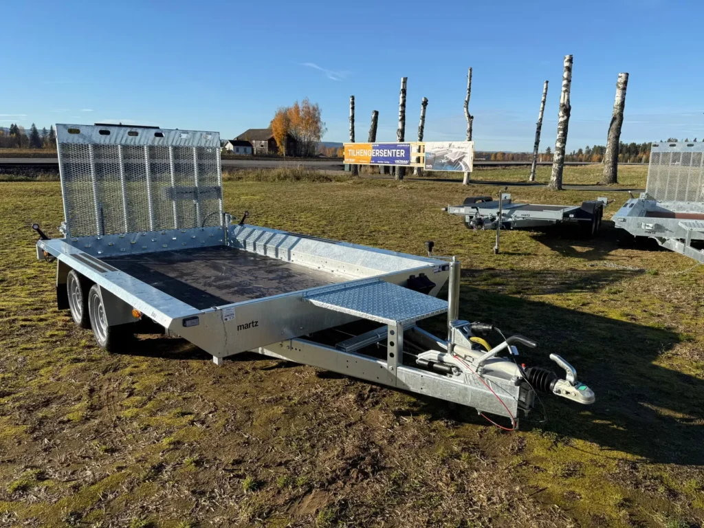 Anhänger Martz BAU 3 350S 3500 kg - Baumaschinentransporter mit Auffahrrampe