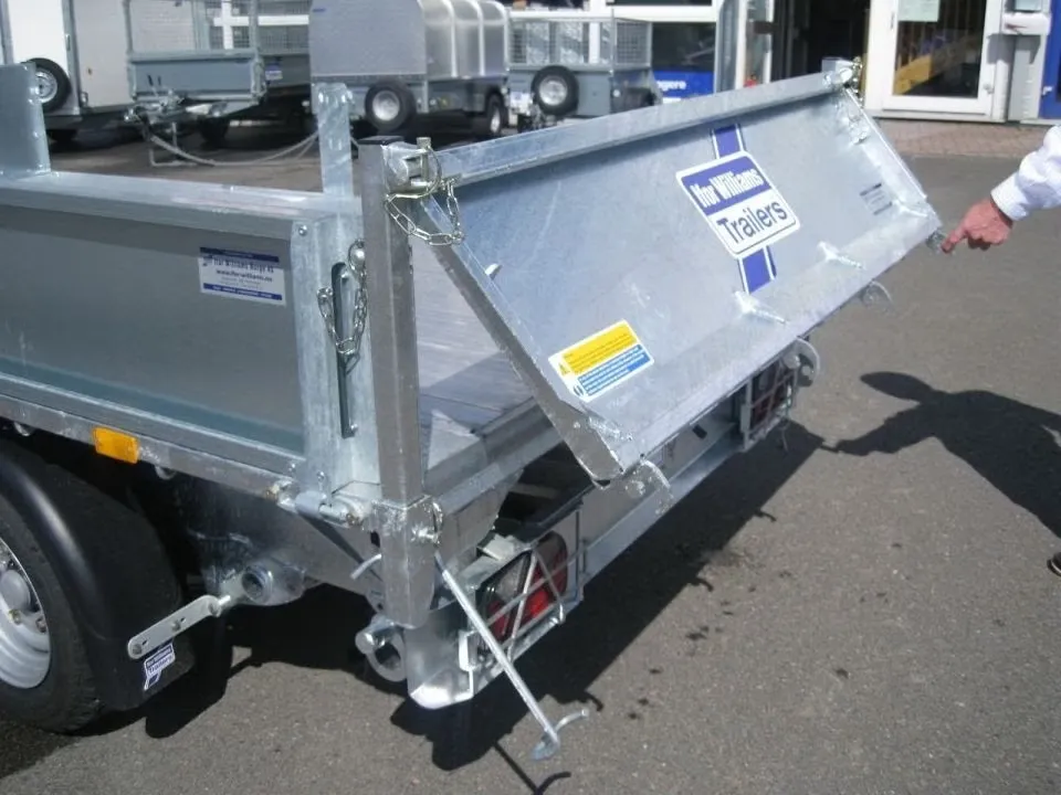 Dreiseiten- / Rückwärtskipper (Modell TG3836213524-N – 3.500 kg Tandem-Schwerlastkipper)