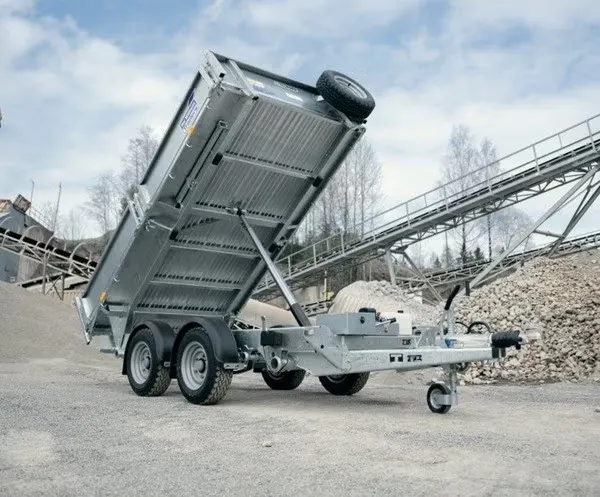 Dreiseiten- / Rückwärtskipper (Modell TG3836213524-N – 3.500 kg Tandem-Schwerlastkipper)