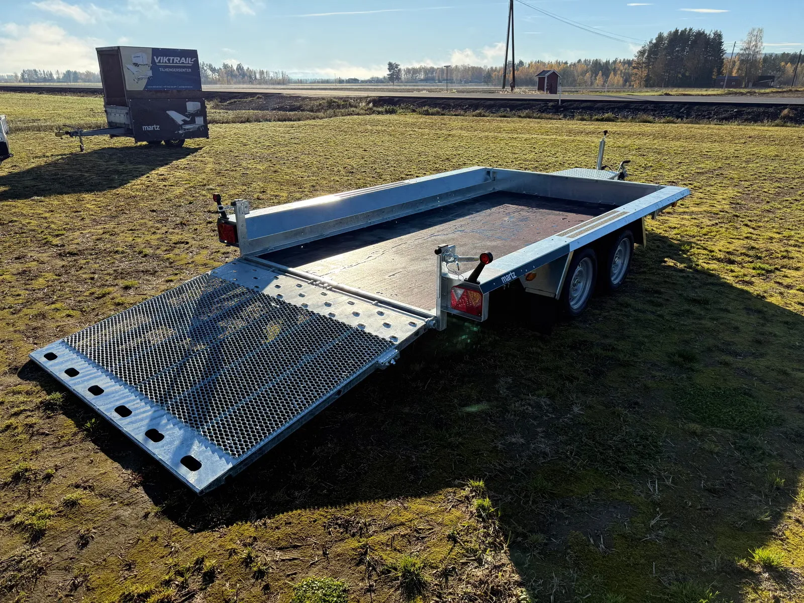 Anhänger Martz BAU 3 350S 3500 kg - Baumaschinentransporter mit Auffahrrampe – Bild 4