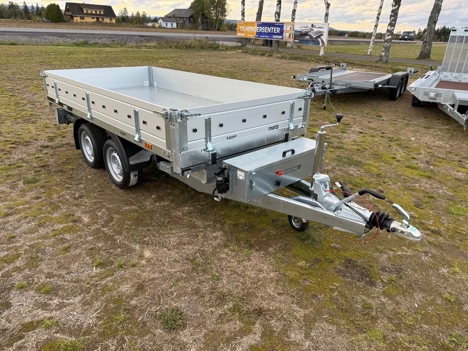 Anhänger Martz Tipper HD300/2S 3000 kg - Elektro- & Hand-Rückwärtskipper – Bild 2