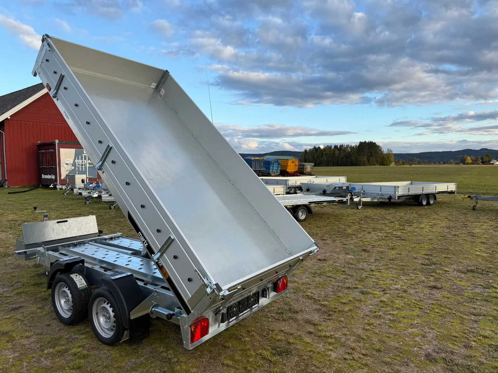 Anhänger Martz Tipper HD300/2S 3000 kg - Elektro- & Hand-Rückwärtskipper – Bild 10