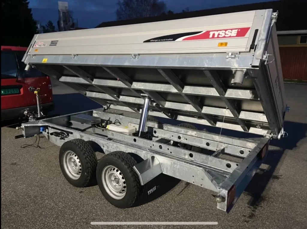 Dreiseitenkipper Tysse 6423 (3.500 kg Schwerlast-Tandemkipper)