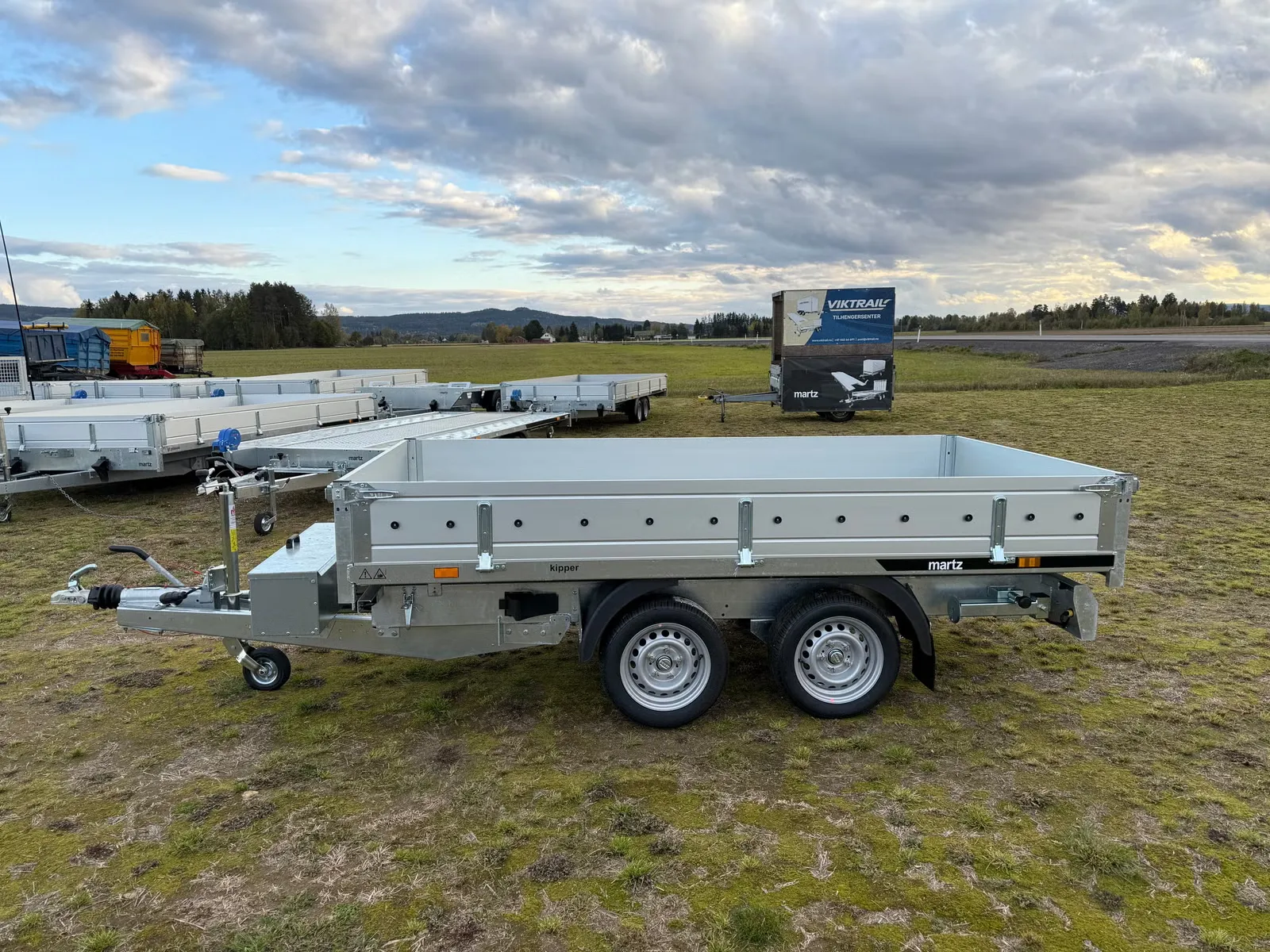 Anhänger Martz Tipper HD300/2S 3000 kg - Elektro- & Hand-Rückwärtskipper – Bild 11