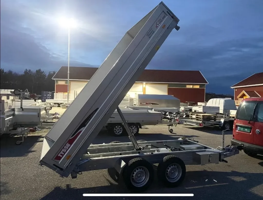 Dreiseitenkipper Tysse 6423 (3.500 kg Schwerlast-Tandemkipper)