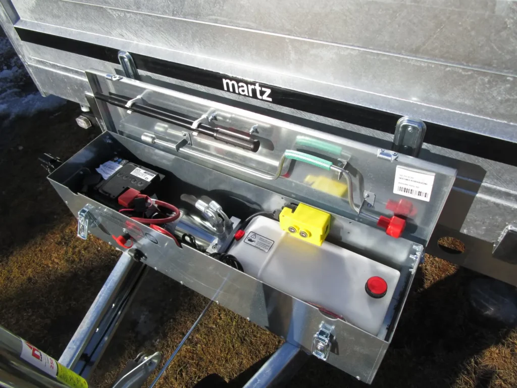 Anhänger Martz Tipper HD 400/3S 3500 kg - 3-Seiten-Elektro- & Handkipper