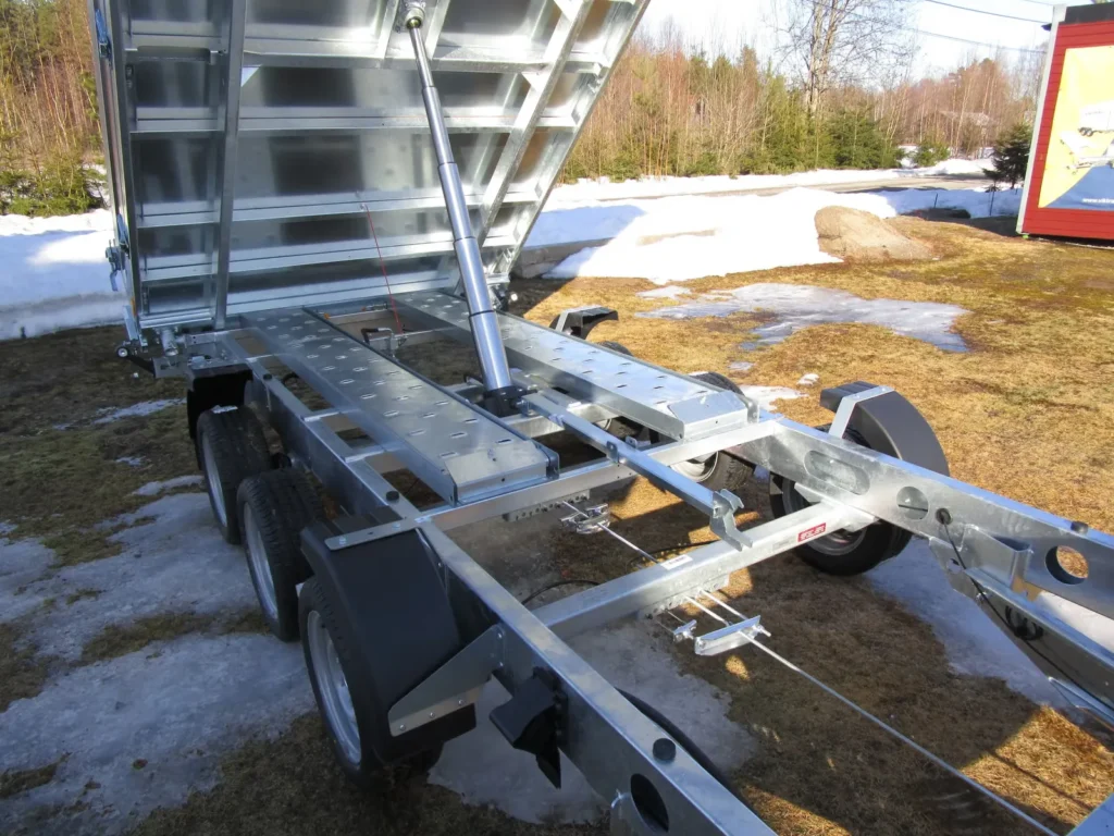 Anhänger Martz Tipper HD 400/3S 3500 kg - 3-Seiten-Elektro- & Handkipper