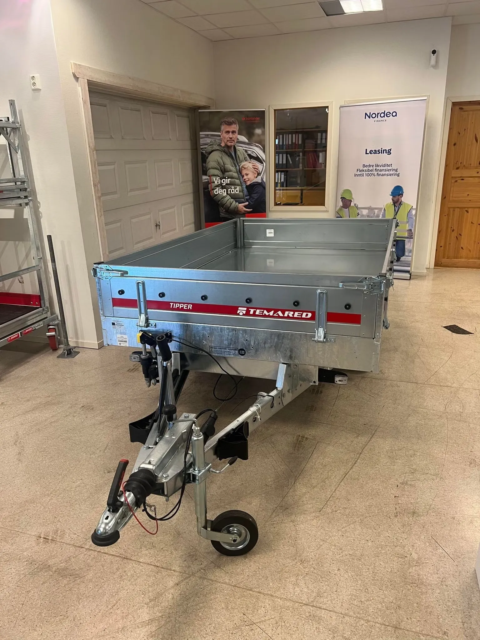 Rückwärtskipper Temared Fenris (1.500 kg Einachs-Kipper mit Elektropumpe) – Bild 16