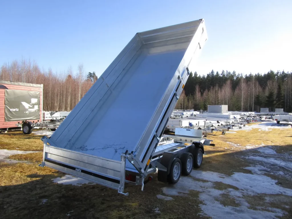 Anhänger Martz Tipper HD 400/3S 3500 kg - 3-Seiten-Elektro- & Handkipper