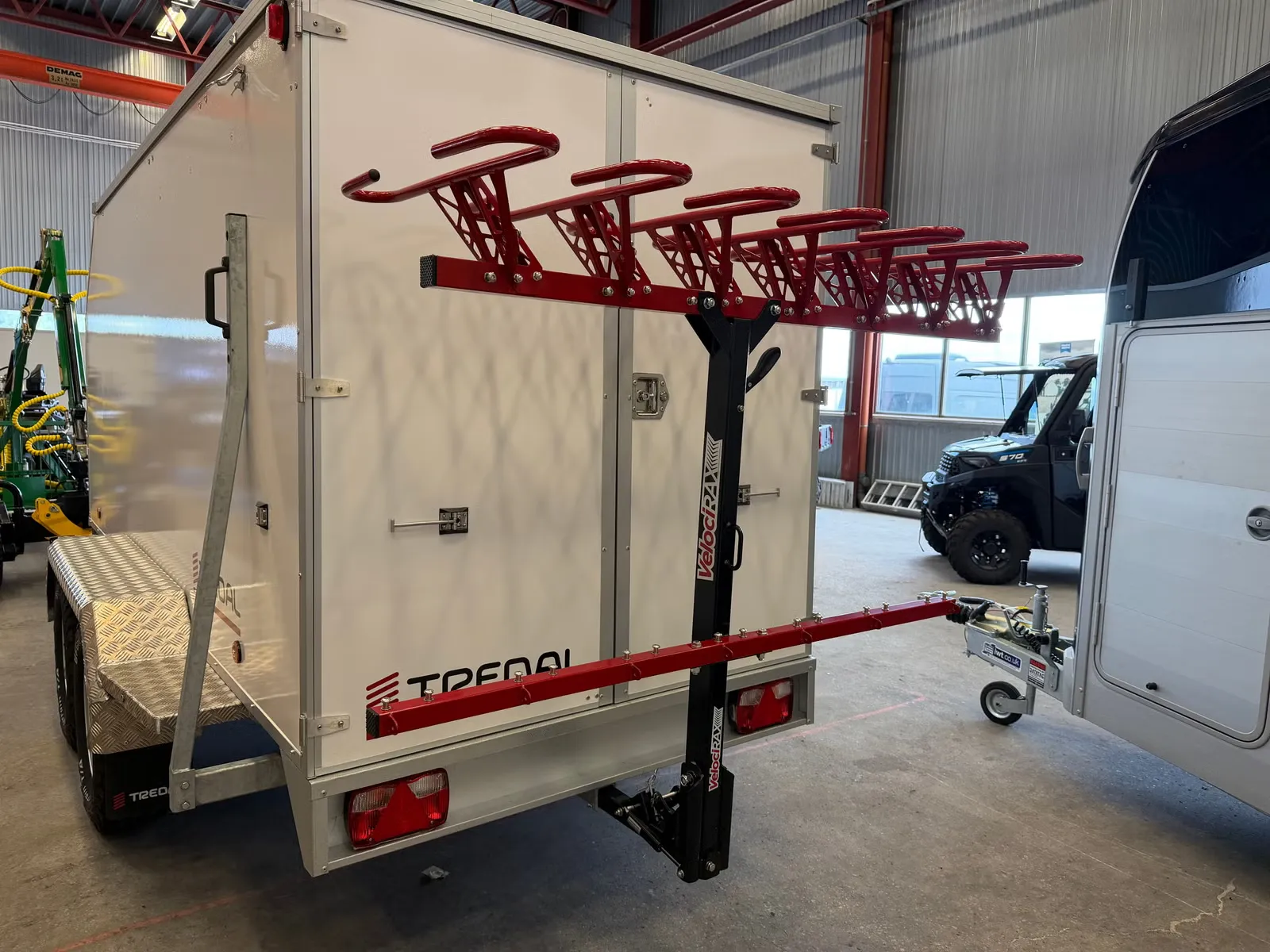 Offroad-Gepäckanhänger Tredal Custom T-23-UNSLK-OR (2.300 kg mit Spirax-Einzelradaufhängung) – Bild 11