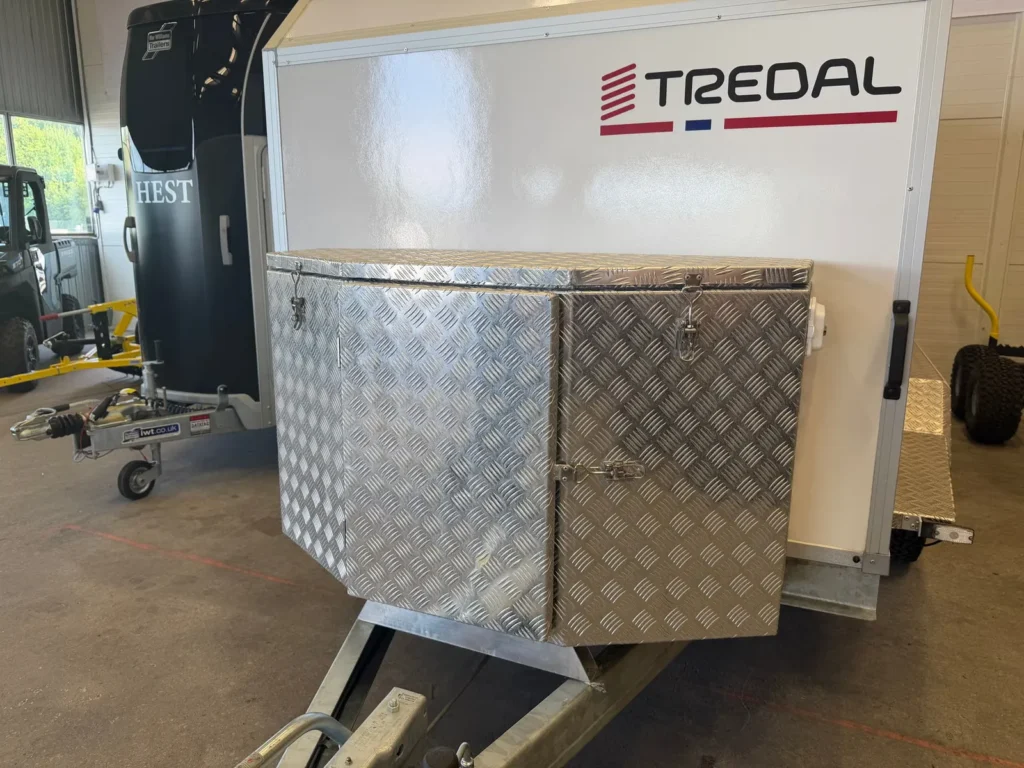 Offroad-Gepäckanhänger Tredal Custom T-23-UNSLK-OR (2.300 kg mit Spirax-Einzelradaufhängung)