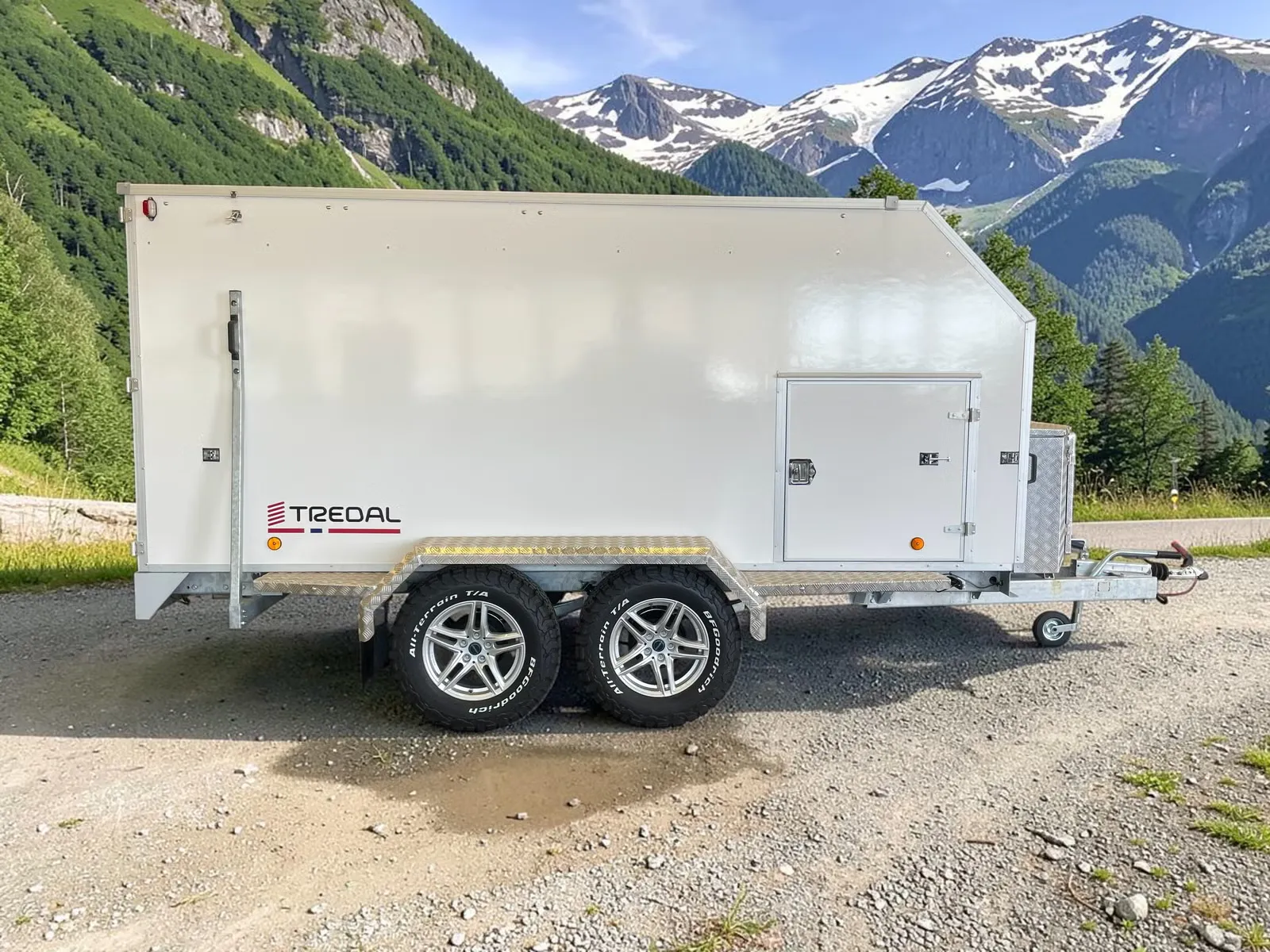 Offroad-Gepäckanhänger Tredal Custom T-23-UNSLK-OR (2.300 kg mit Spirax-Einzelradaufhängung) – Bild 3