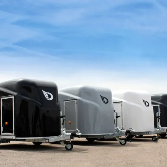 Kofferanhänger Debon Cargo 1300 MC (1.300 kg Einachs-Koffer mit Pullman-2-Fahrwerk) – Bild 4
