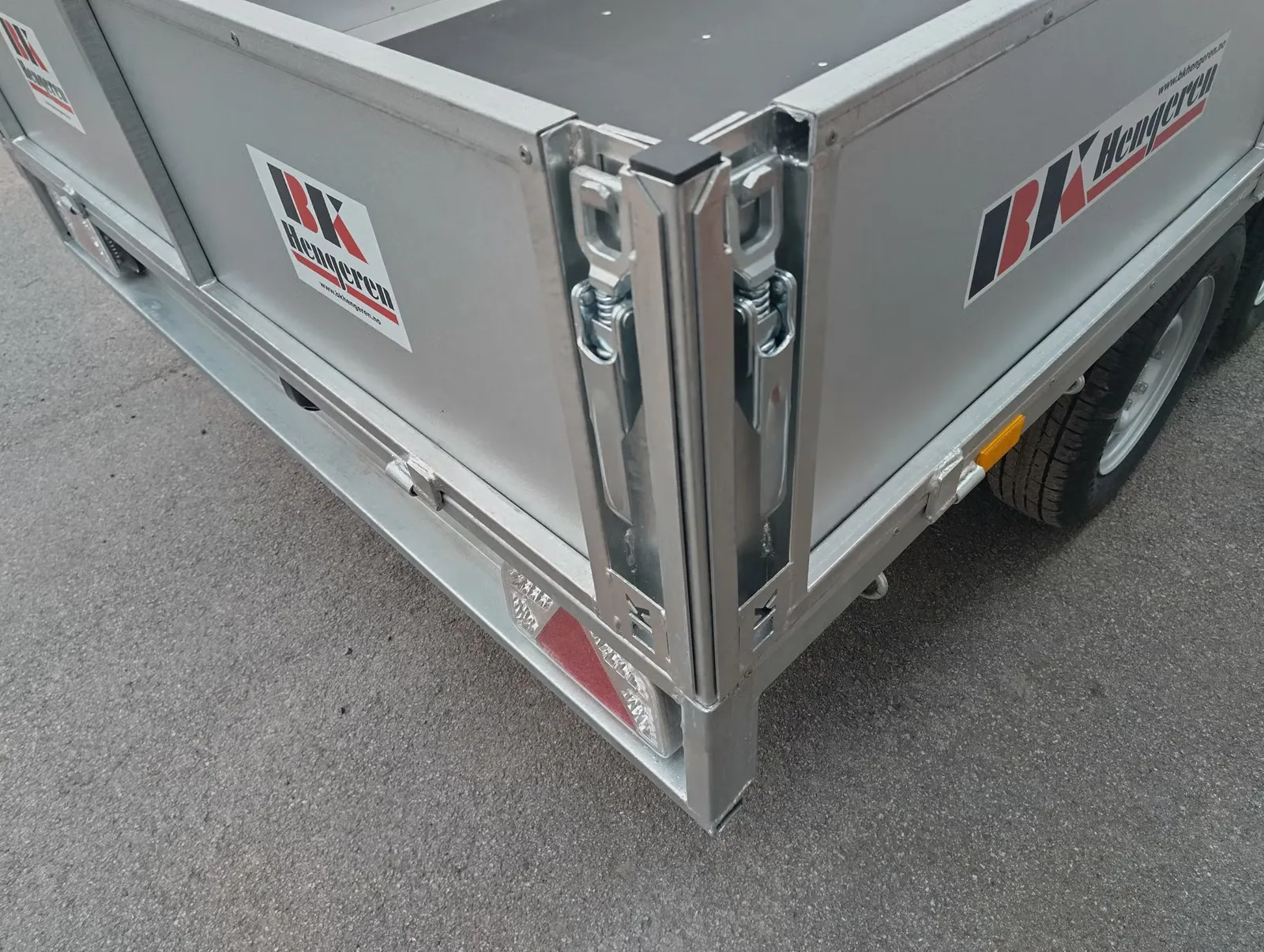 Anhänger BK PHN 2732B mit langem Zugdreieck - Profi-Hochlader – Bild 3