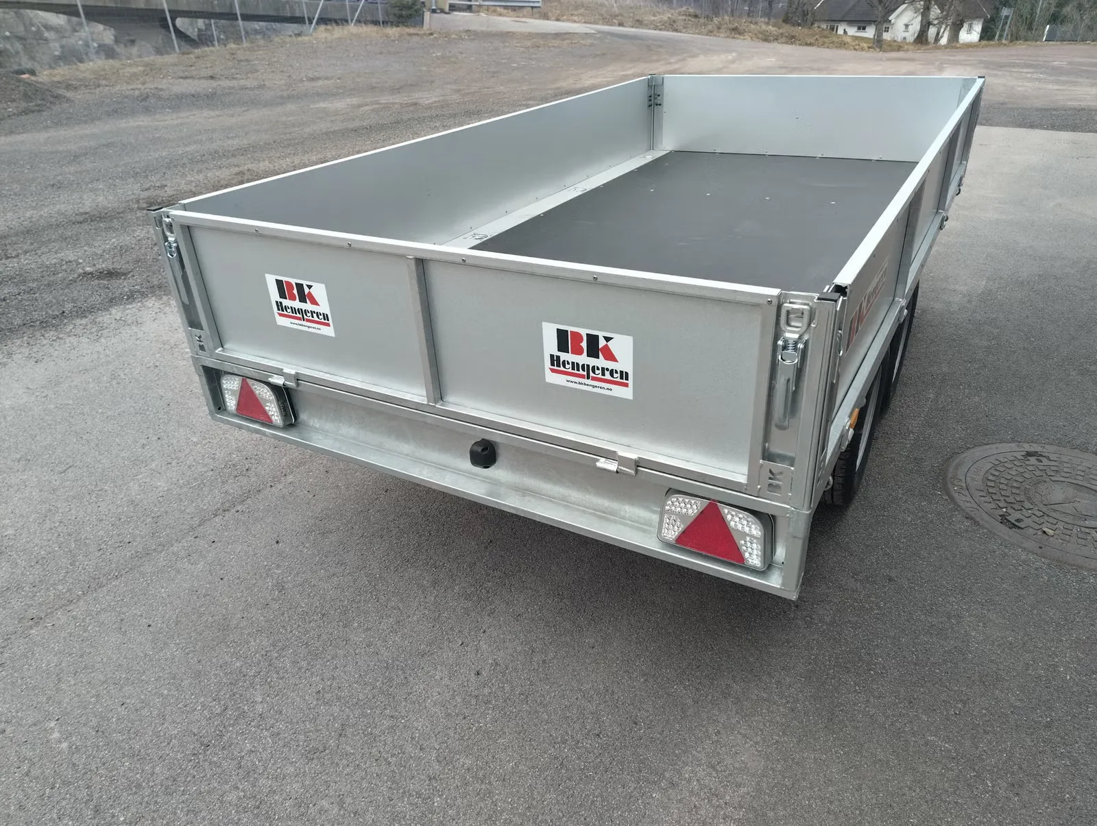 Anhänger BK PHN 2732B mit langem Zugdreieck - Profi-Hochlader – Bild 4
