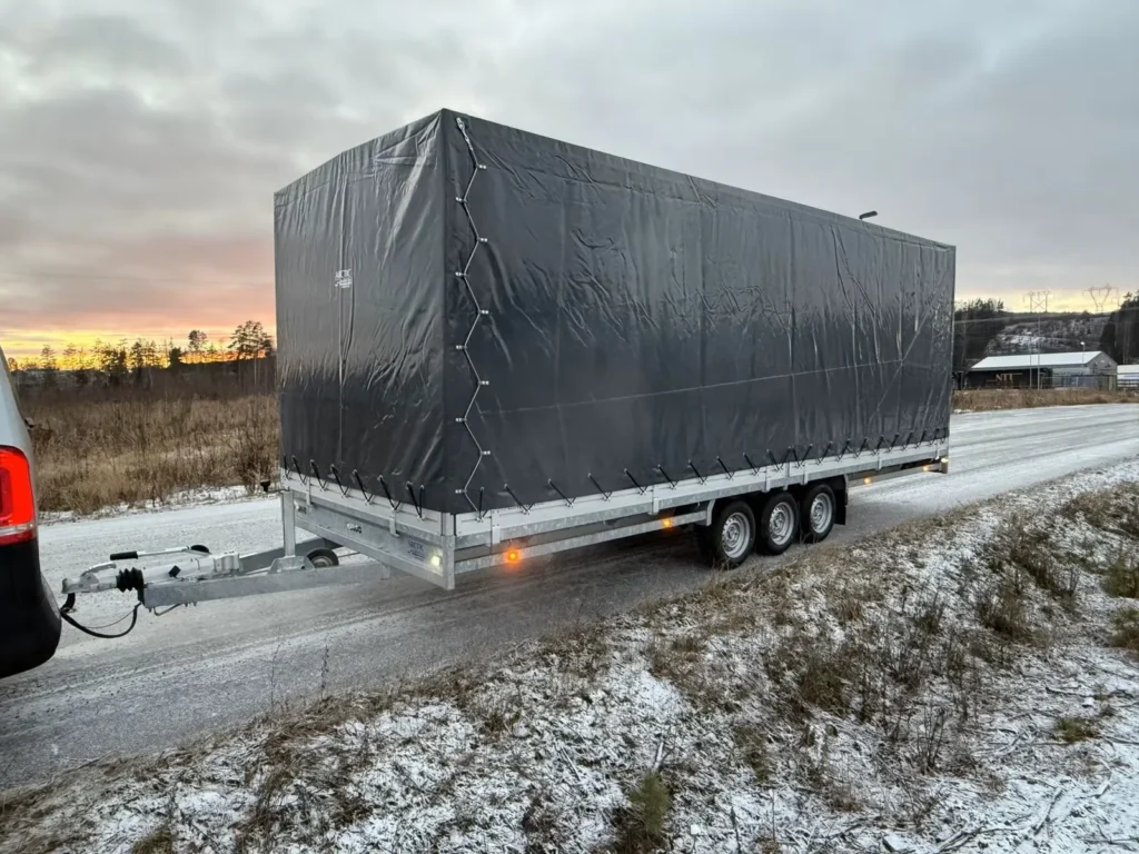 Anhänger Hulco MEDAX-3 3500 kg - Profi-Planenanhänger & Hochlader
