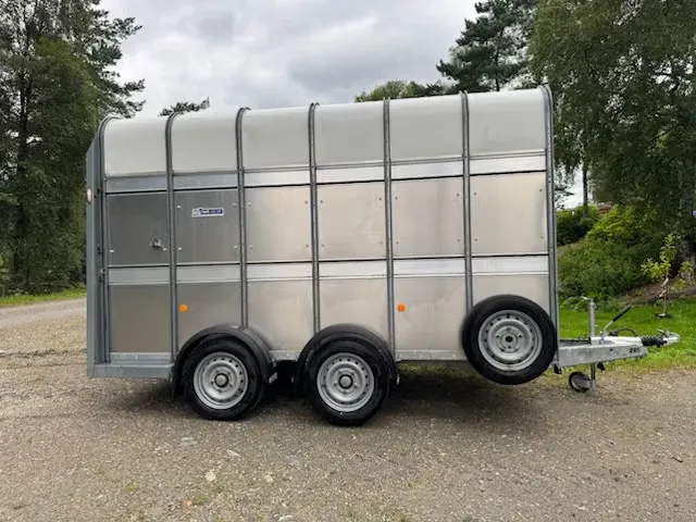 Ifor Williams TA510G Viehanhänger - 3.74m Alu Transportanhänger 3500kg - Einachser/Tandem