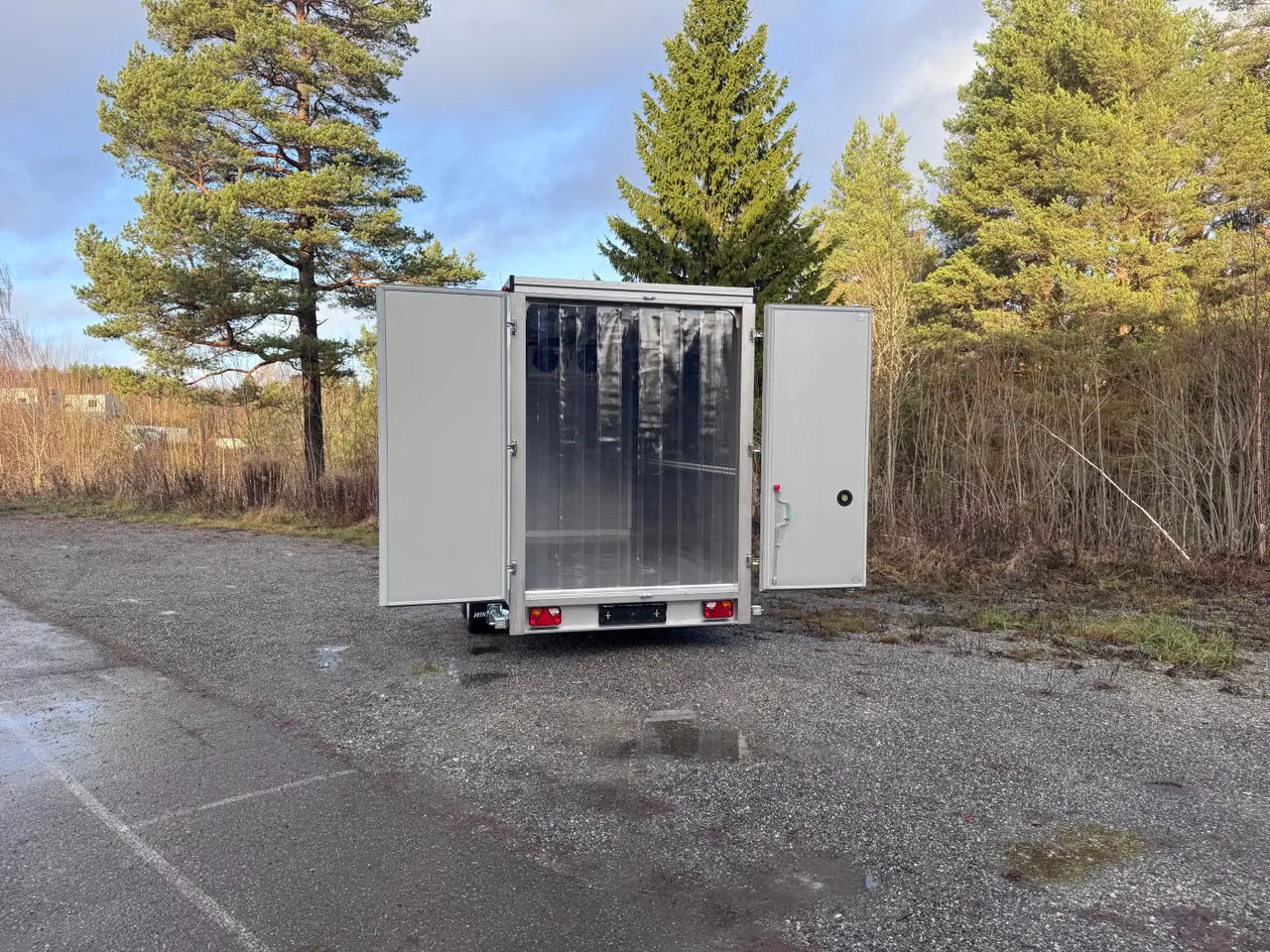 Wiks TK C 27.35 TKH Tiefkühlanhänger - 2700kg Kühlkoffer 80mm Isolation bis -20°C GOVI – Bild 2