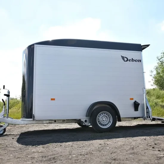Anhänger Debon Roadster 300 - Kompakter Aluminium-Kofferanhänger – Bild 3
