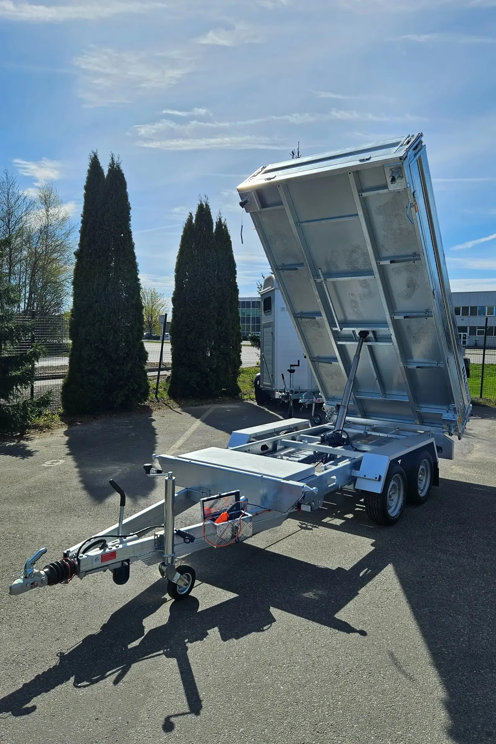 Anhänger BK T 3532B - Profi-Dreiseitenkipper – Bild 8