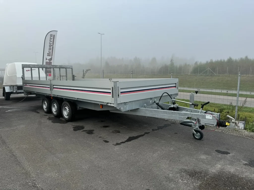 Anhänger BK PHN 3555TTA - Profi-Plateauanhänger / Autotransporter (Tridem)