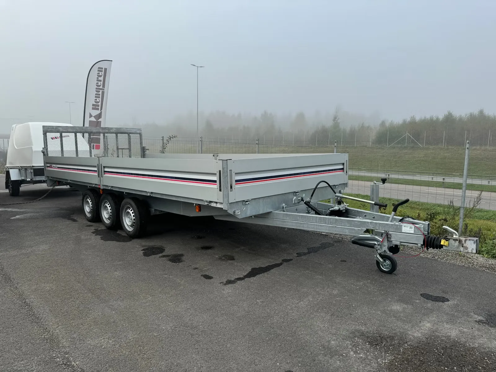 Anhänger BK PHN 3555TTA - Profi-Plateauanhänger / Autotransporter (Tridem) – Bild 2