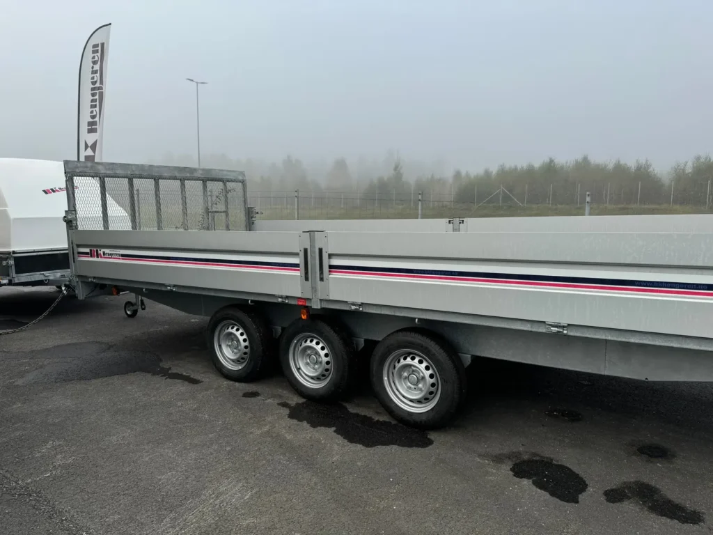 Anhänger BK PHN 3555TTA - Profi-Plateauanhänger / Autotransporter (Tridem)
