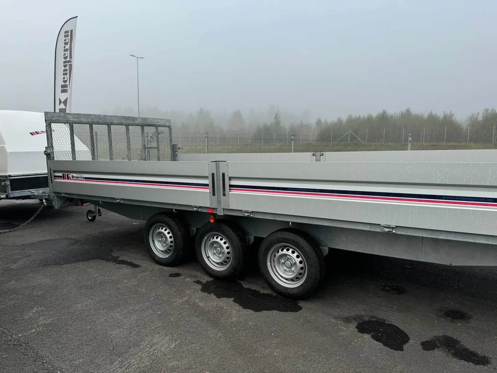 Anhänger BK PHN 3555TTA - Profi-Plateauanhänger / Autotransporter (Tridem) – Bild 1