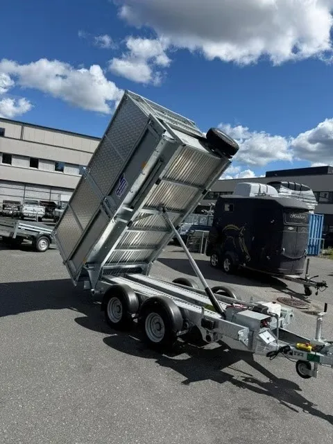 Anhänger Ifor Williams TT3017 - Elektro-Dreiseitenkipper / Profi-Kipper (LED-Edition)