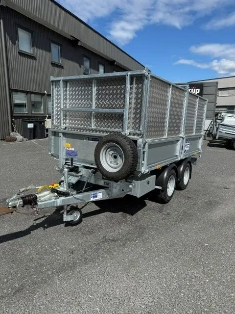 Anhänger Ifor Williams TT3017 - Elektro-Dreiseitenkipper / Profi-Kipper (LED-Edition)