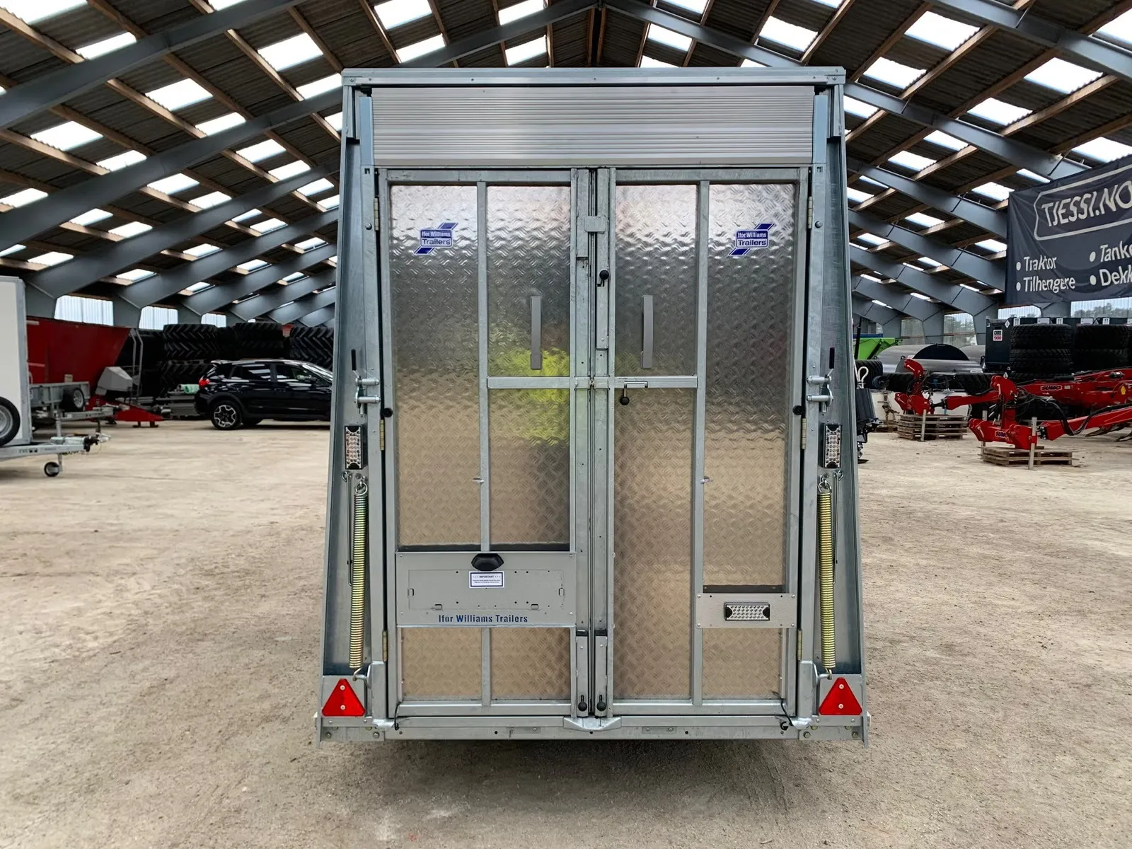 Anhänger Ifor Williams BV105 7' (2,14 m Innenhöhe) - Profi-Kofferanhänger – Bild 6