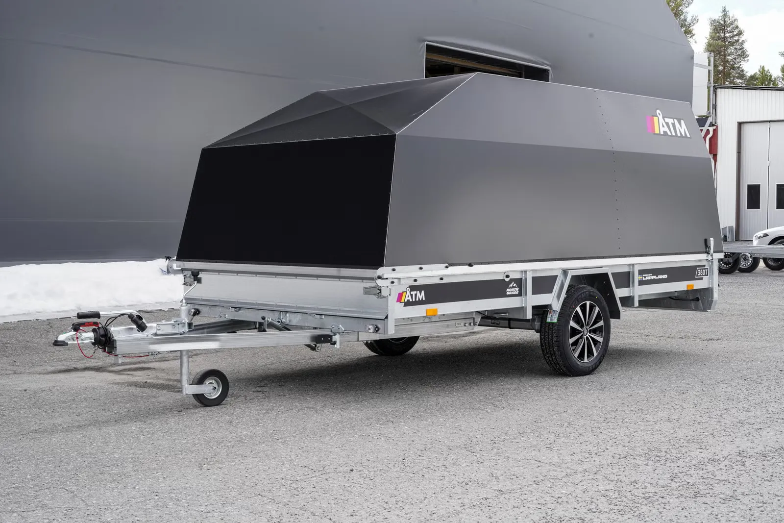 Anhänger ÅTM 445 Touring (mit schwarzer Haube) – Bild 2