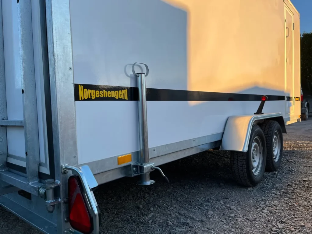 Anhänger F2750 - Kofferanhänger mit 5 m Ladefläche (20 m³)