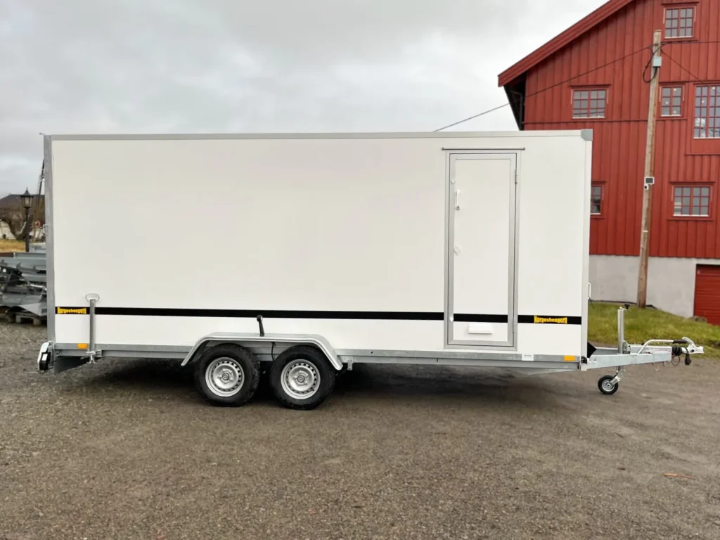 Anhänger F2750 - Kofferanhänger mit 5 m Ladefläche (20 m³)