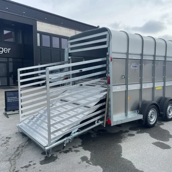 Viehanhänger Ifor Williams TA510 14×7 (Doppelstock / EasyLoad) – Bild 5