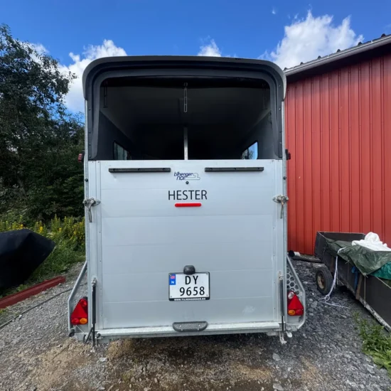 Cheval Liberté Touring Country Pferdeanhänger - 2 Pferde Frontausstieg Sattelkammer Alu/Polyester – Bild 4