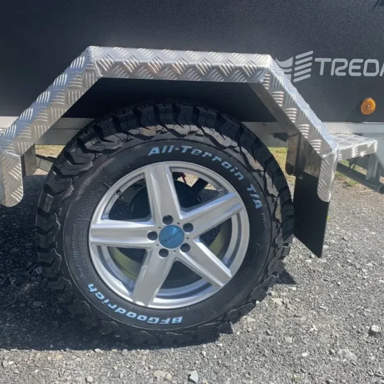 Anhänger Tredal T-13-UC Offroad (75 cm) - Offroad-Freizeitanhänger mit Haube – Bild 25