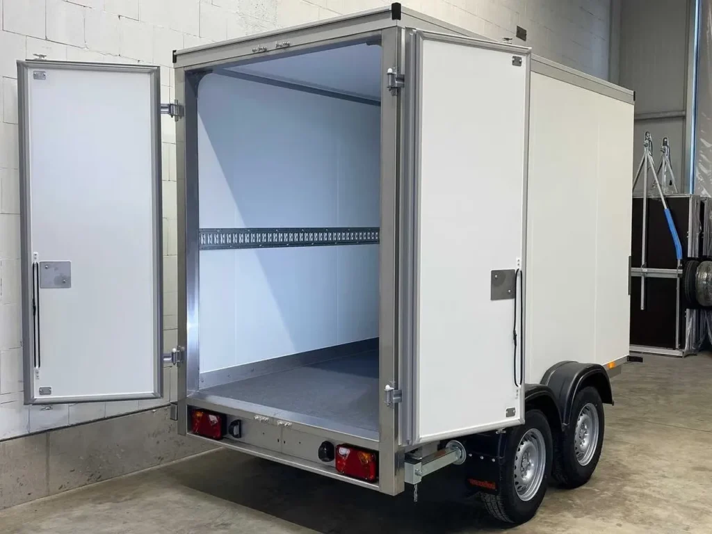 Wiks Cooling Box Kühlanhänger - 2700kg Kühlkoffer 50mm Isolation 0-10°C GOVI