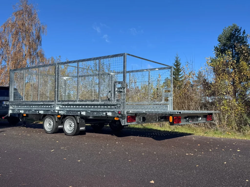 Anhänger Wiks Transformer 35.43 - Hydraulisch ankippbarer, ausklappbarer Multi-Transporter